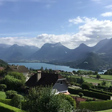 Charmant Appartement Avec Vue Lac Talloires Exterior photo